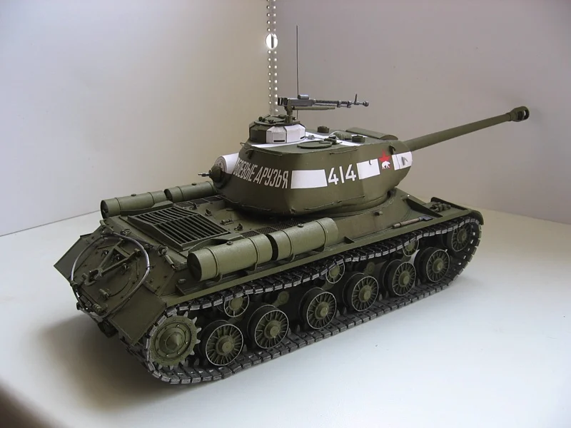 1:25 Schaal WW2 Iosif Stalin 2 - Model Kit Ww2 recensie en prijs