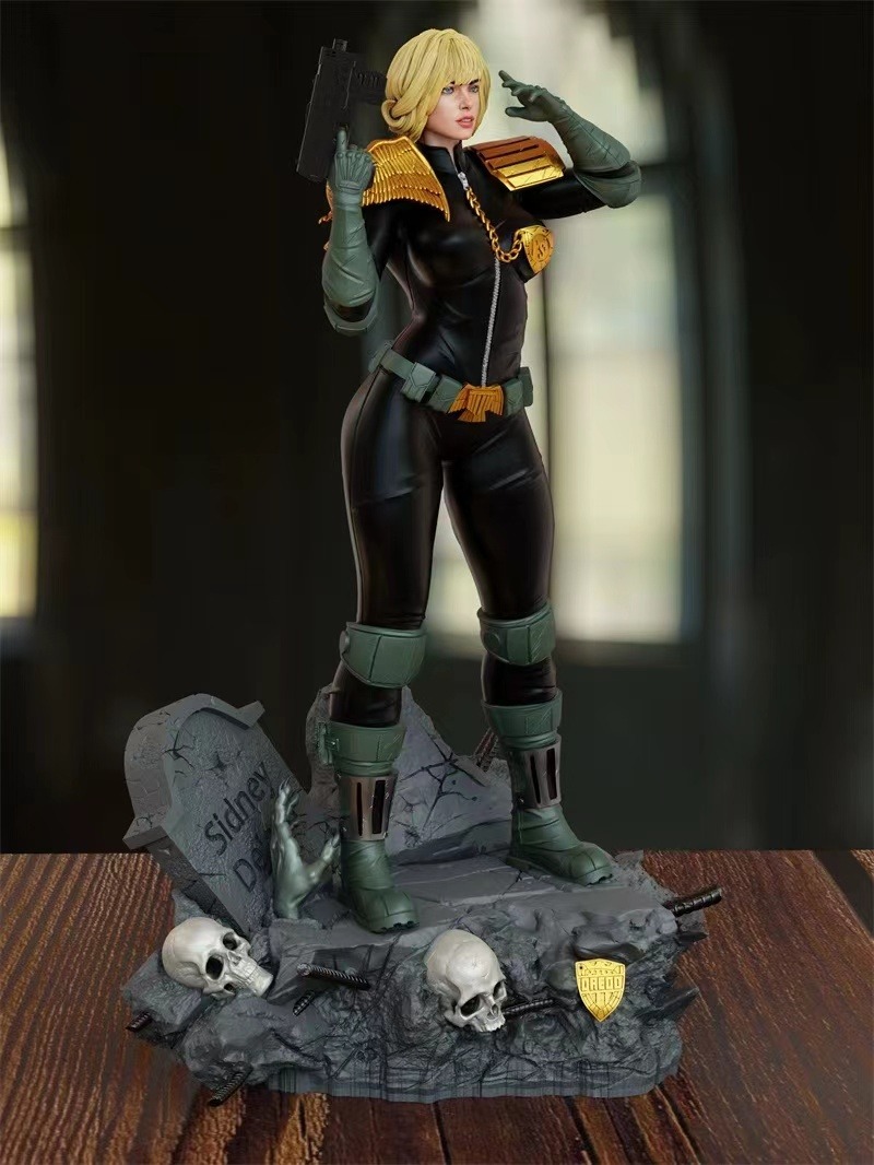 1/24 Schaal Cassandra Anderson - Model Kit Judge recensie en prijs