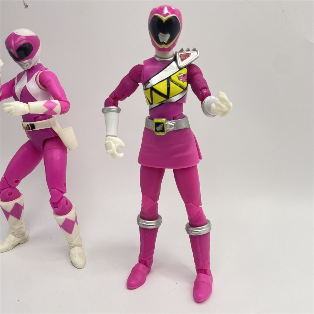 Hasbro Power Rangers Pink Rang - Model Kit Power Rangers recensie en prijs